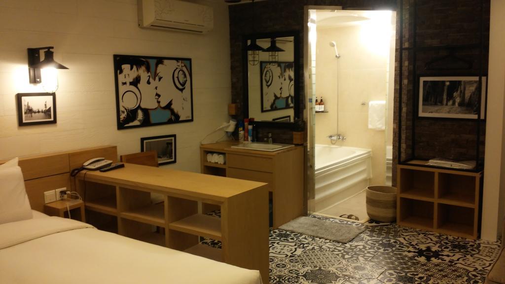 Merdi Hotel Suwon Exterior foto