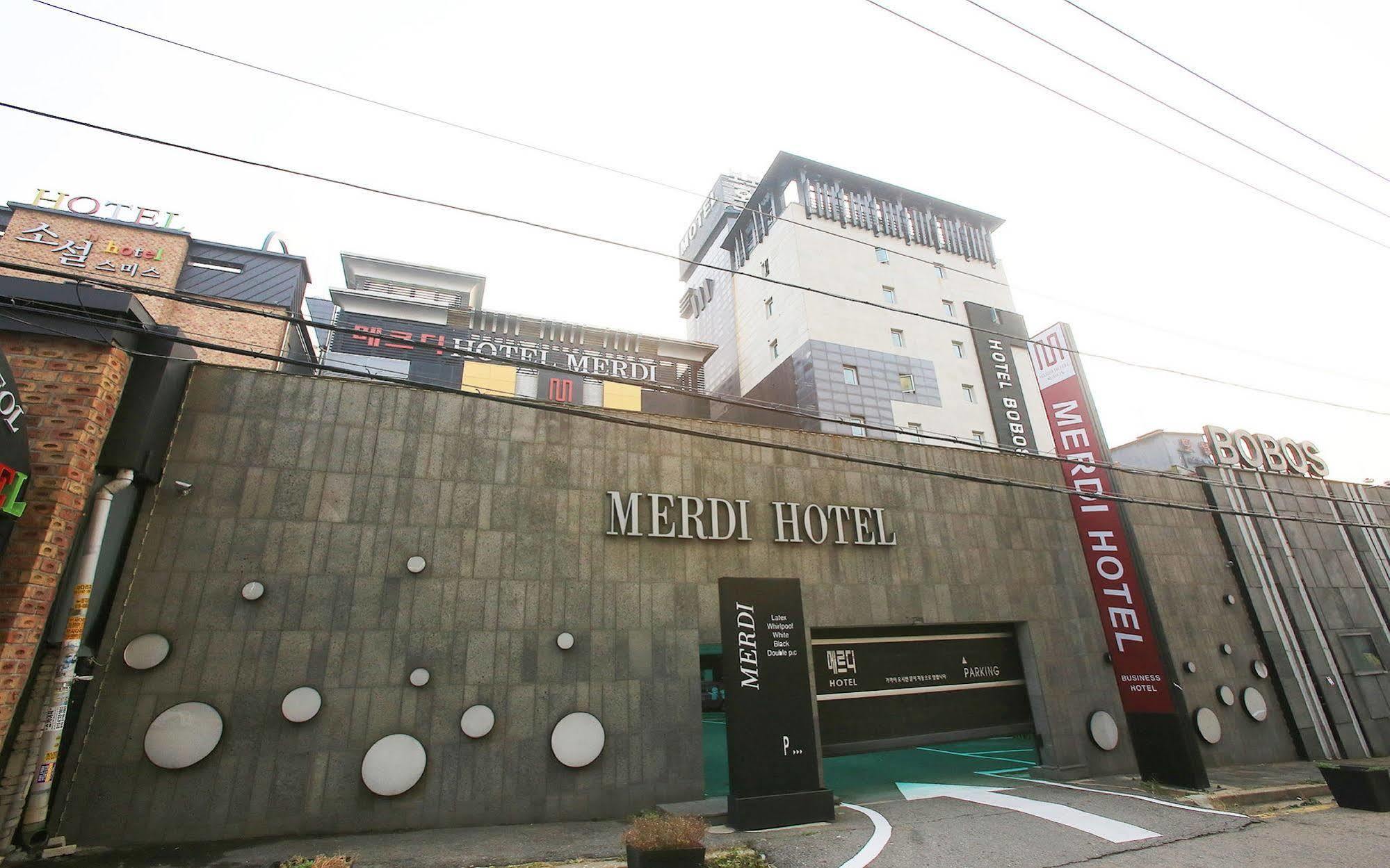 Merdi Hotel Suwon Exterior foto